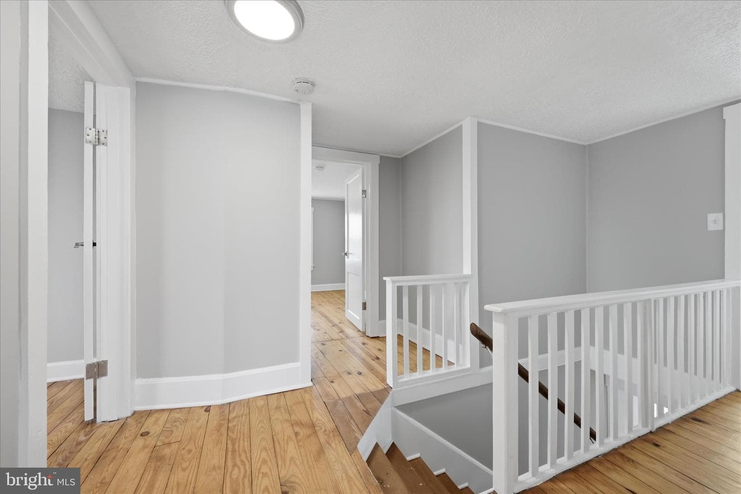 155 Royal Avenue photo 25