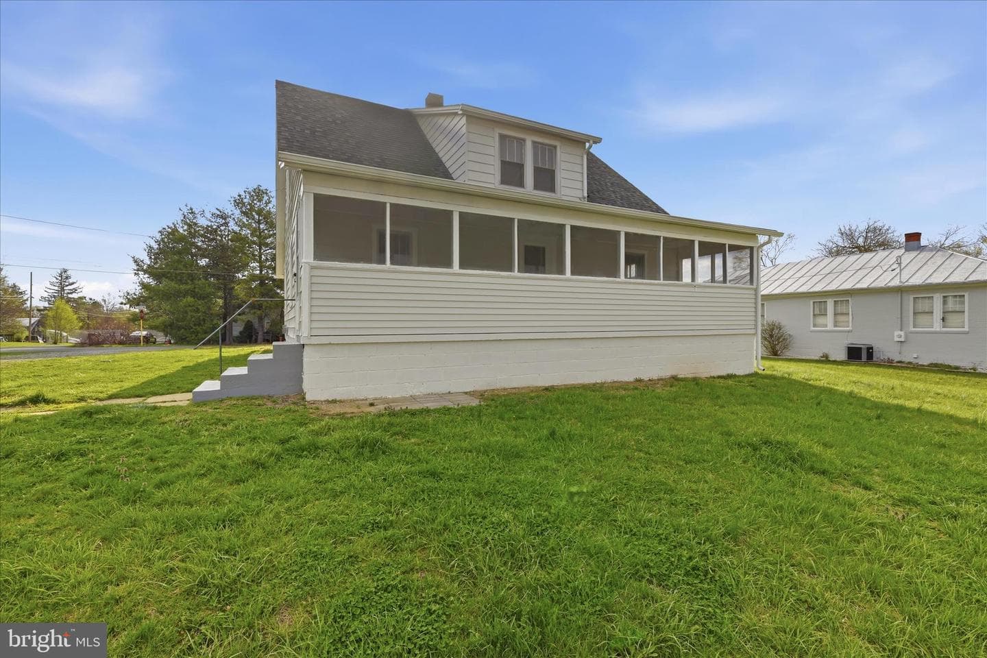 155 Royal Avenue photo 42
