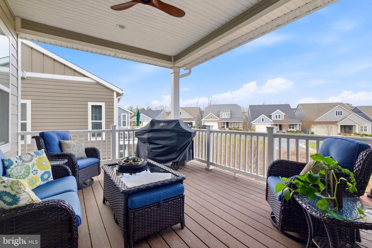 121 Milkweed Dr, Lake Frederick