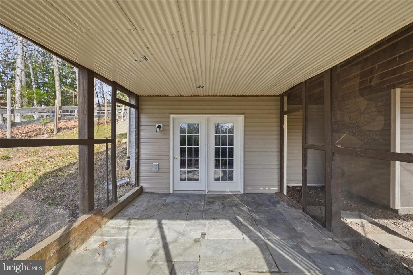 634 Lakeview Drive photo 46