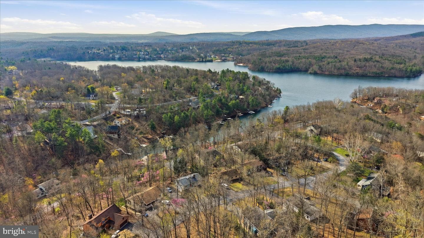 634 Lakeview Drive photo 61