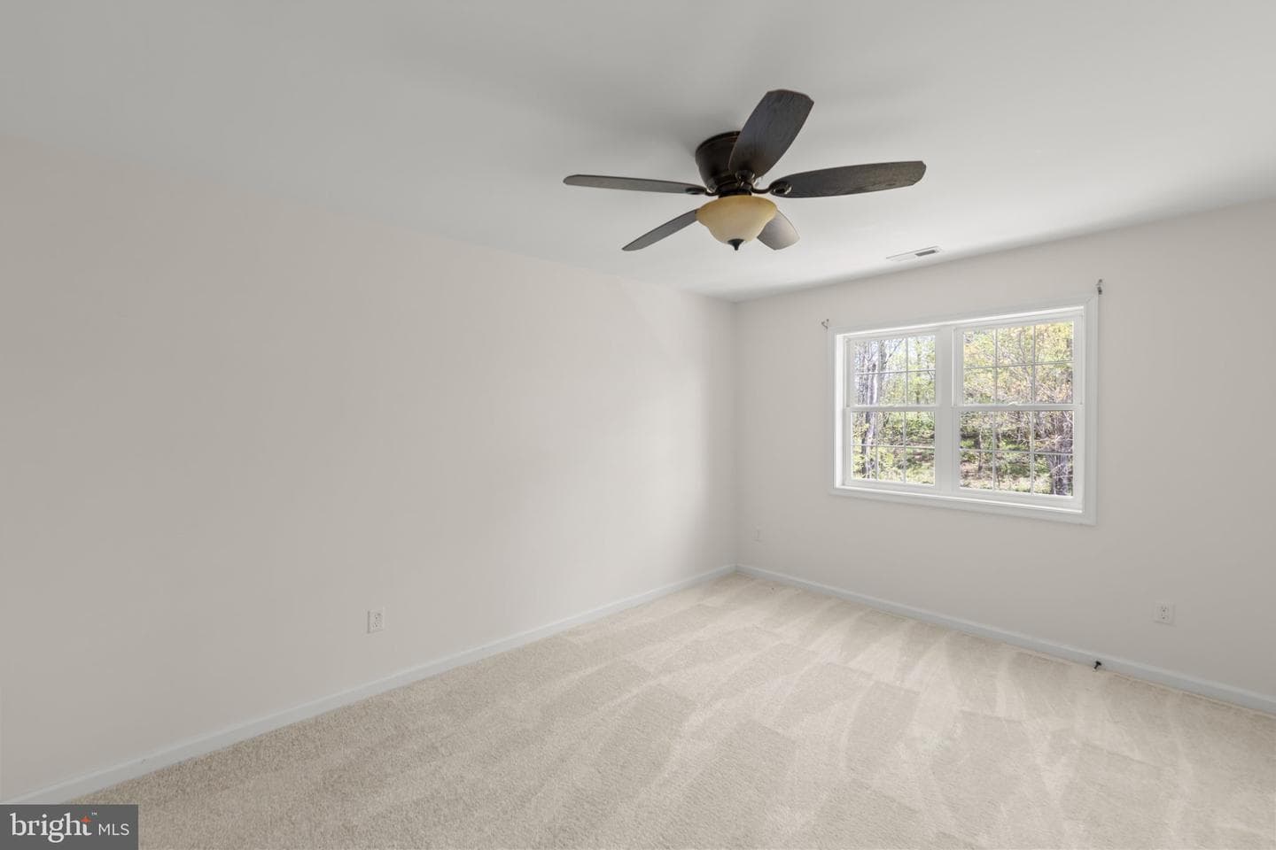 112 Colonial Drive photo 30