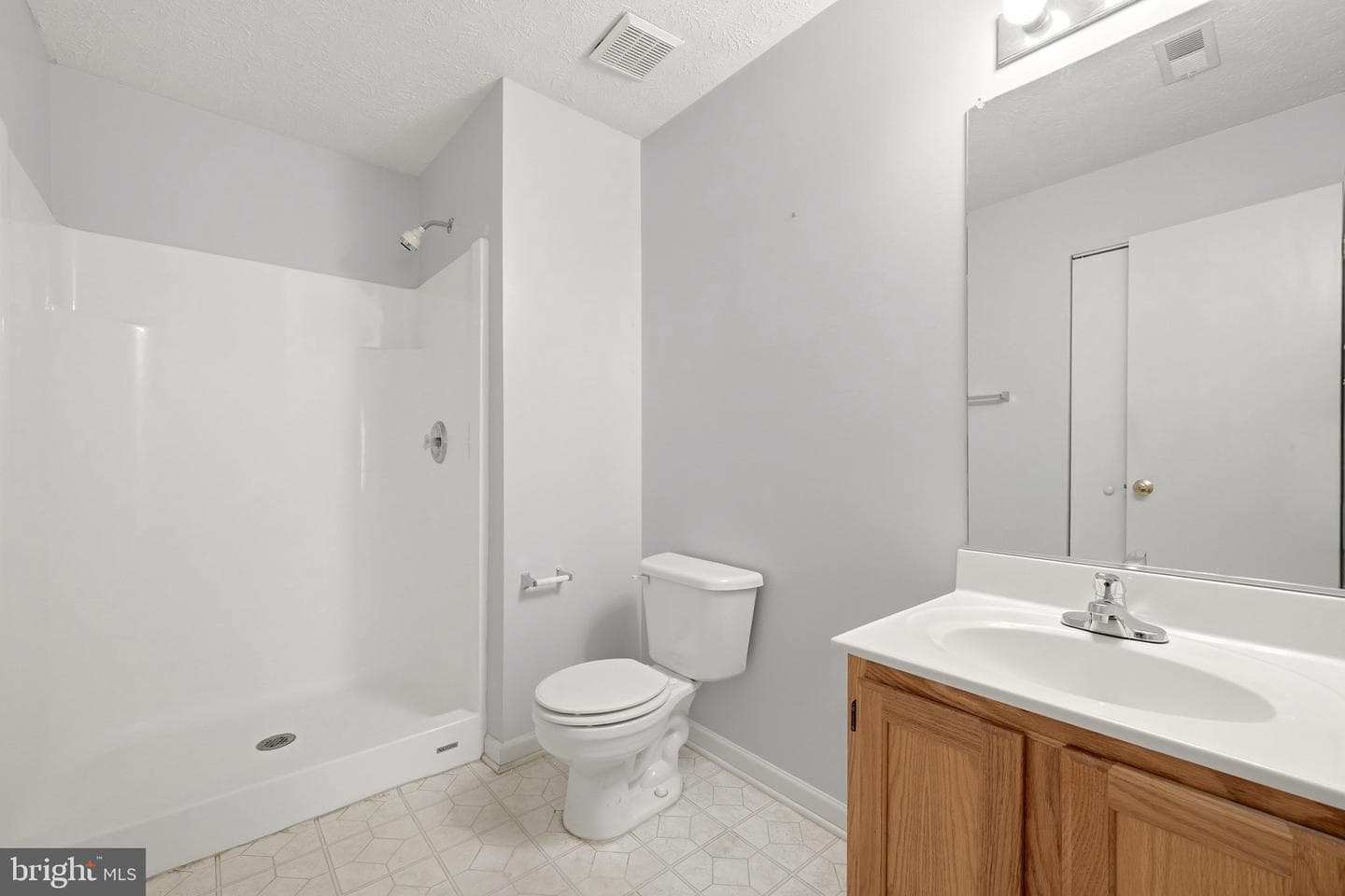 121 Brookland Court #8 photo 46