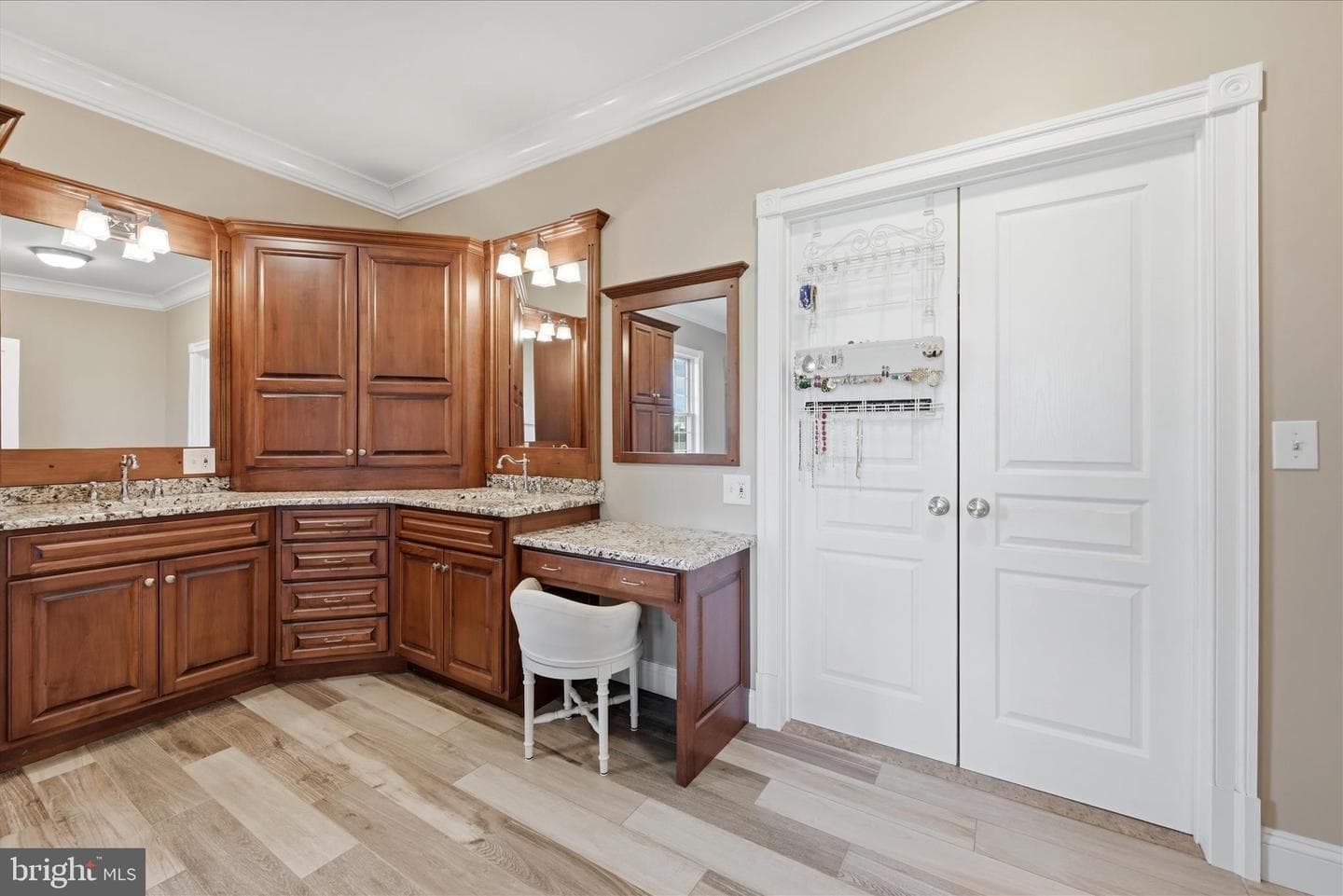 2230 Jones Road photo 27