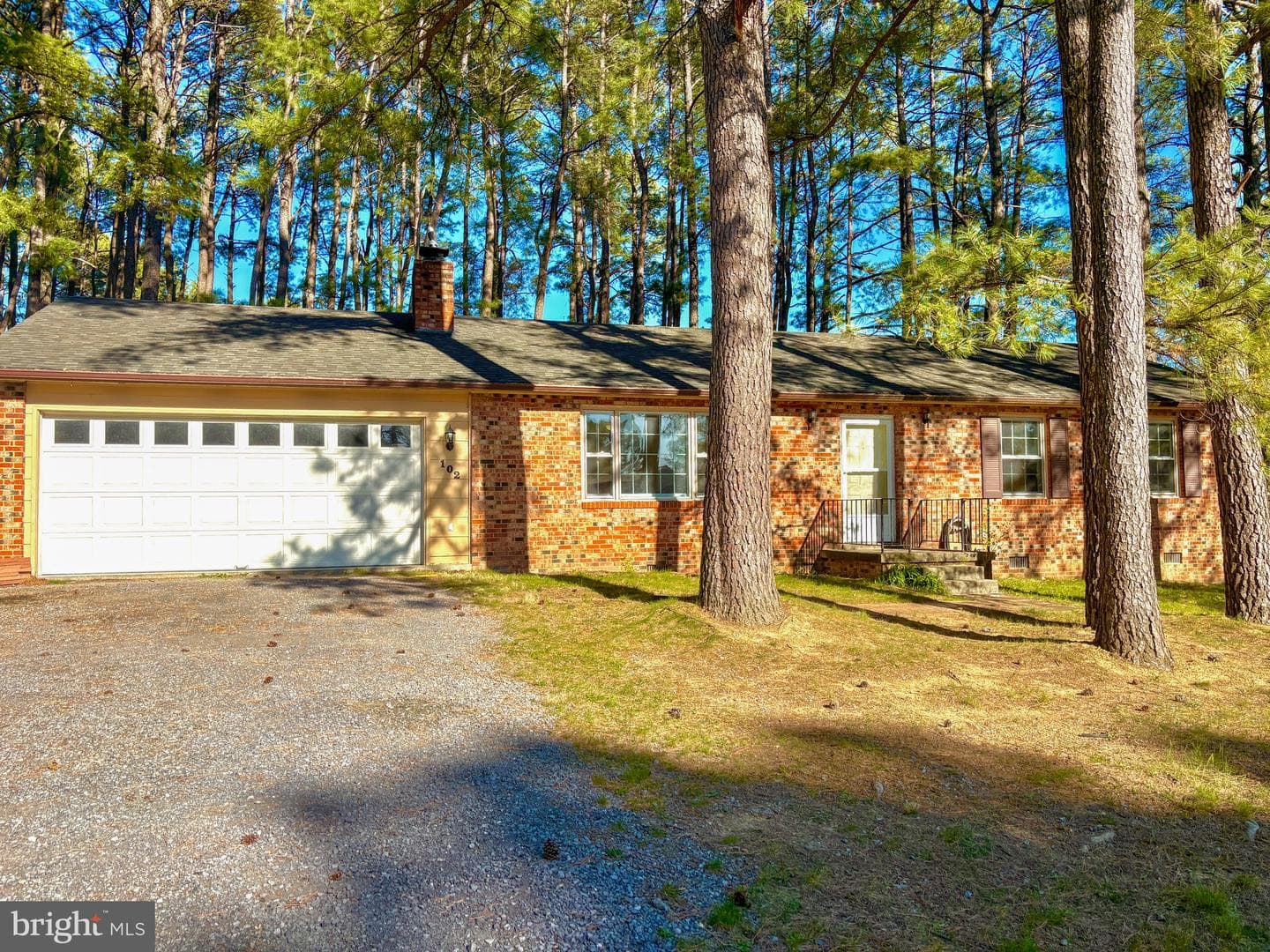 102 Carroll Drive photo 2