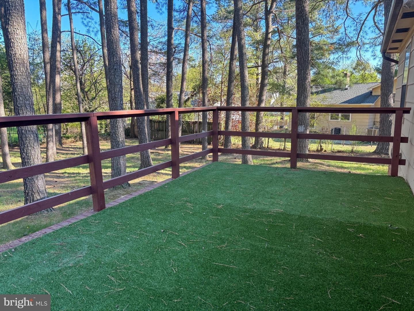 102 Carroll Drive photo 20
