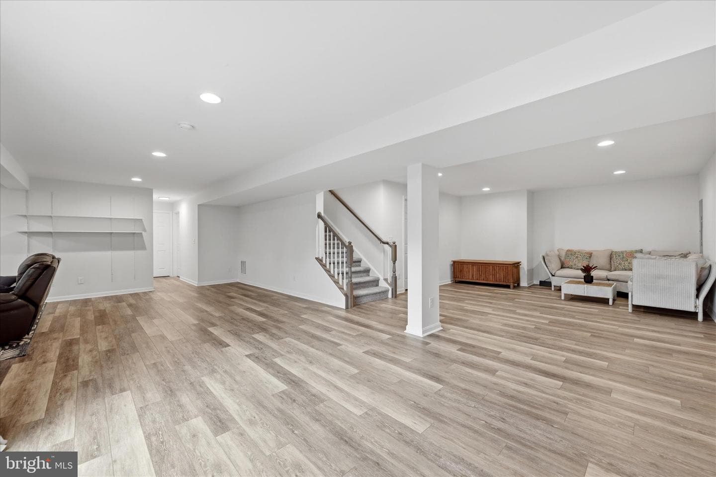 223 Dartmoor Drive photo 43