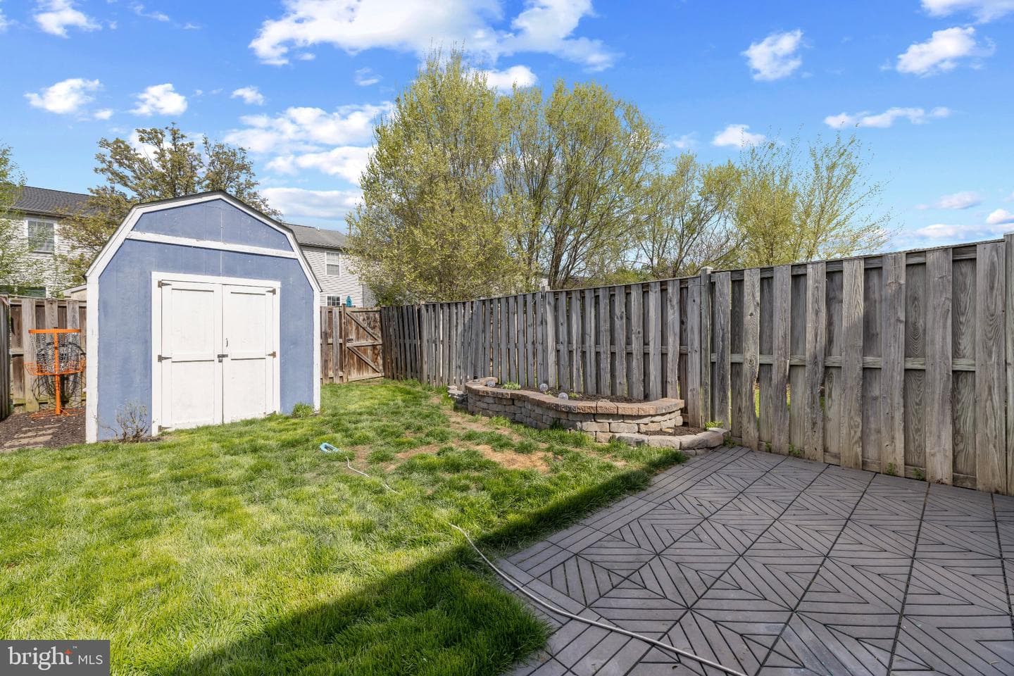 207 Stratford Dr photo 24