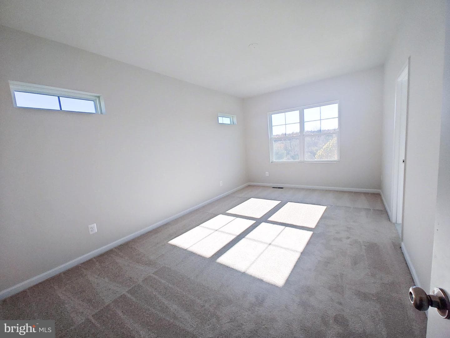 106 Swansong Place photo 17
