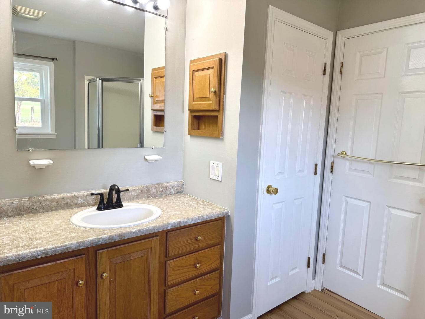 220 Snappy Lane photo 13
