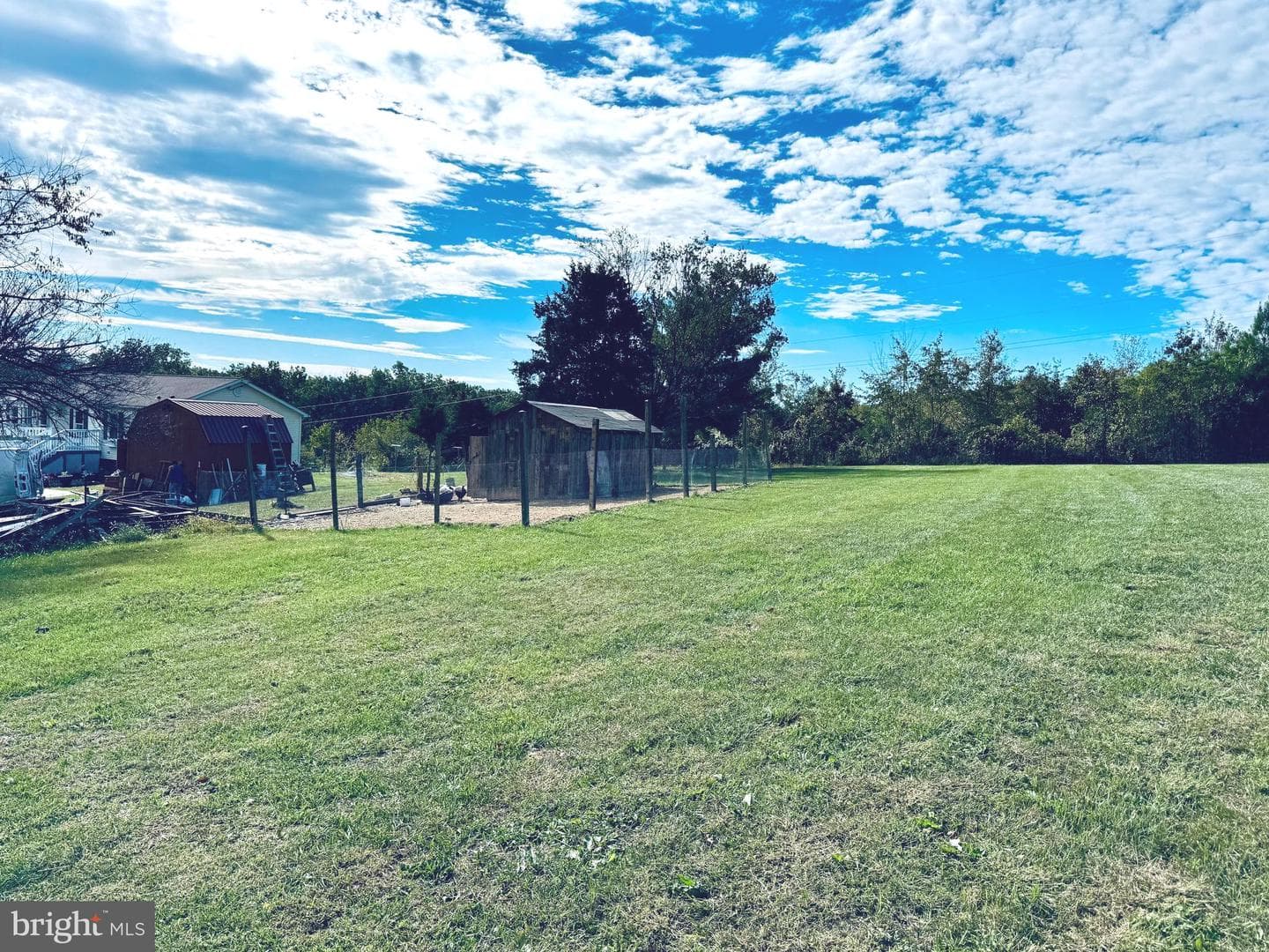 220 Snappy Lane photo 38