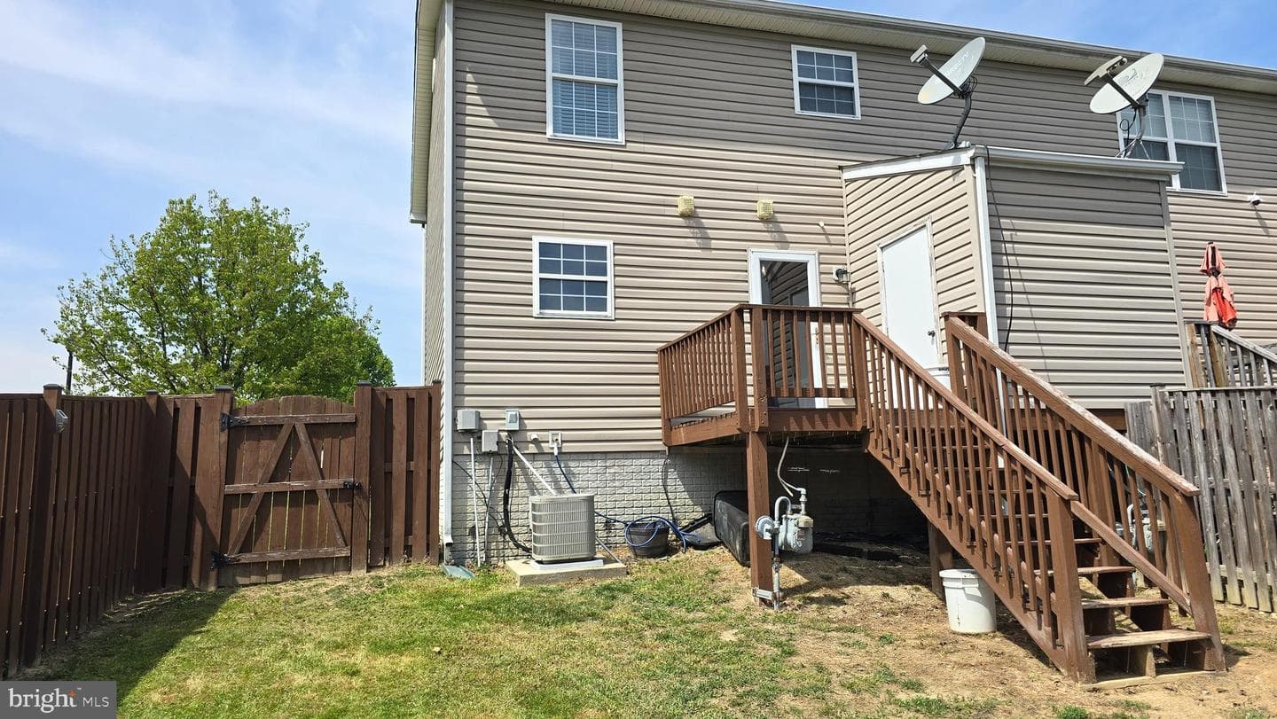 126 Equestrian Drive photo 7