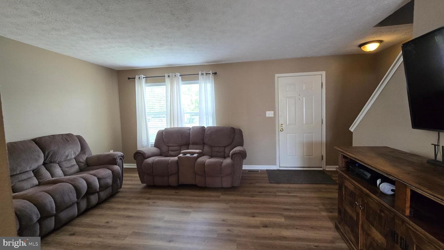 126 Equestrian Drive photo 9