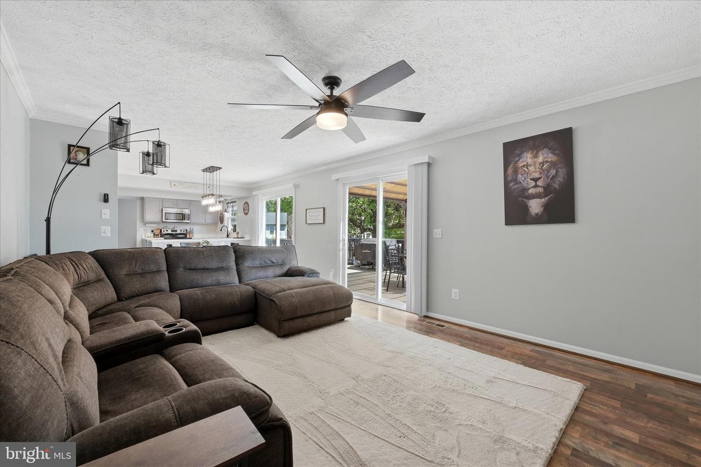 101 Sussex Circle photo 13