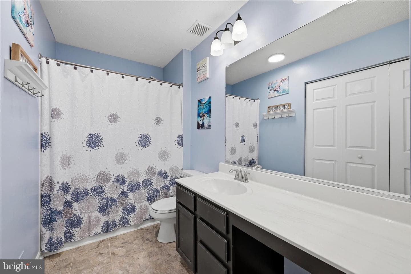 101 Sussex Circle photo 30