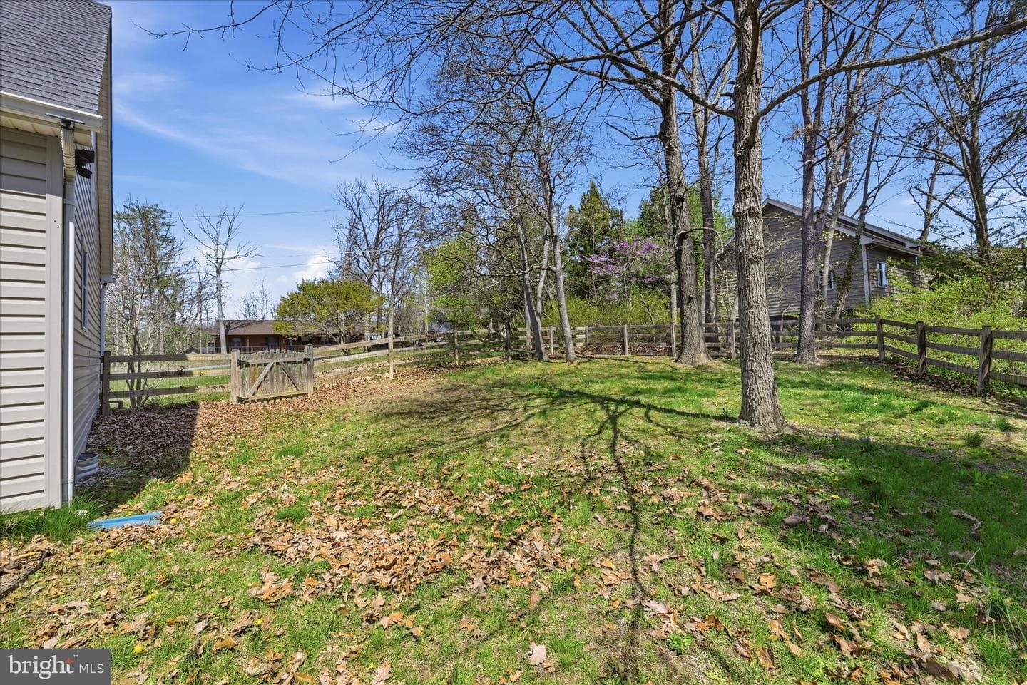 400 Lakeview Drive photo 44