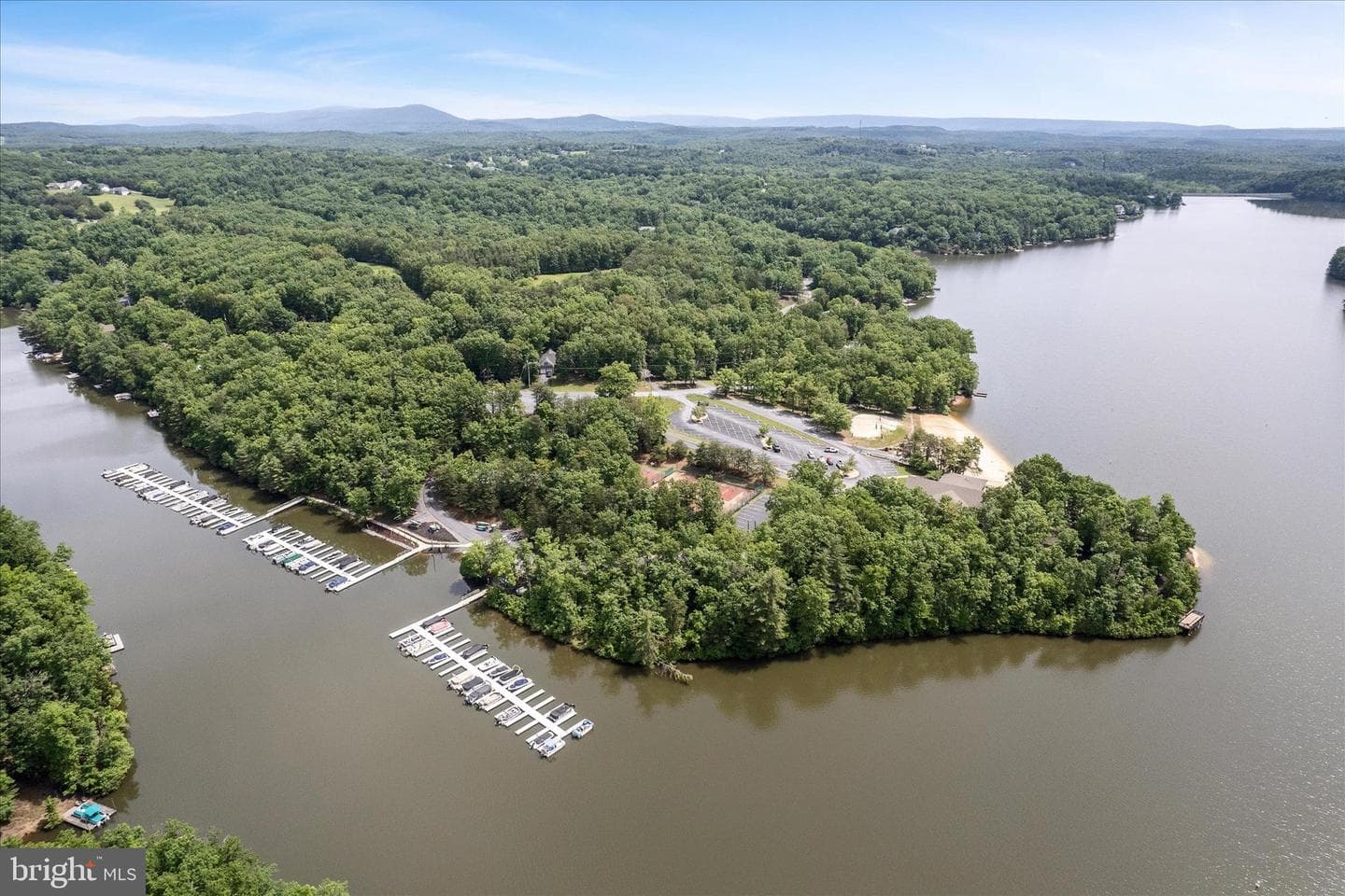 400 Lakeview Drive photo 89
