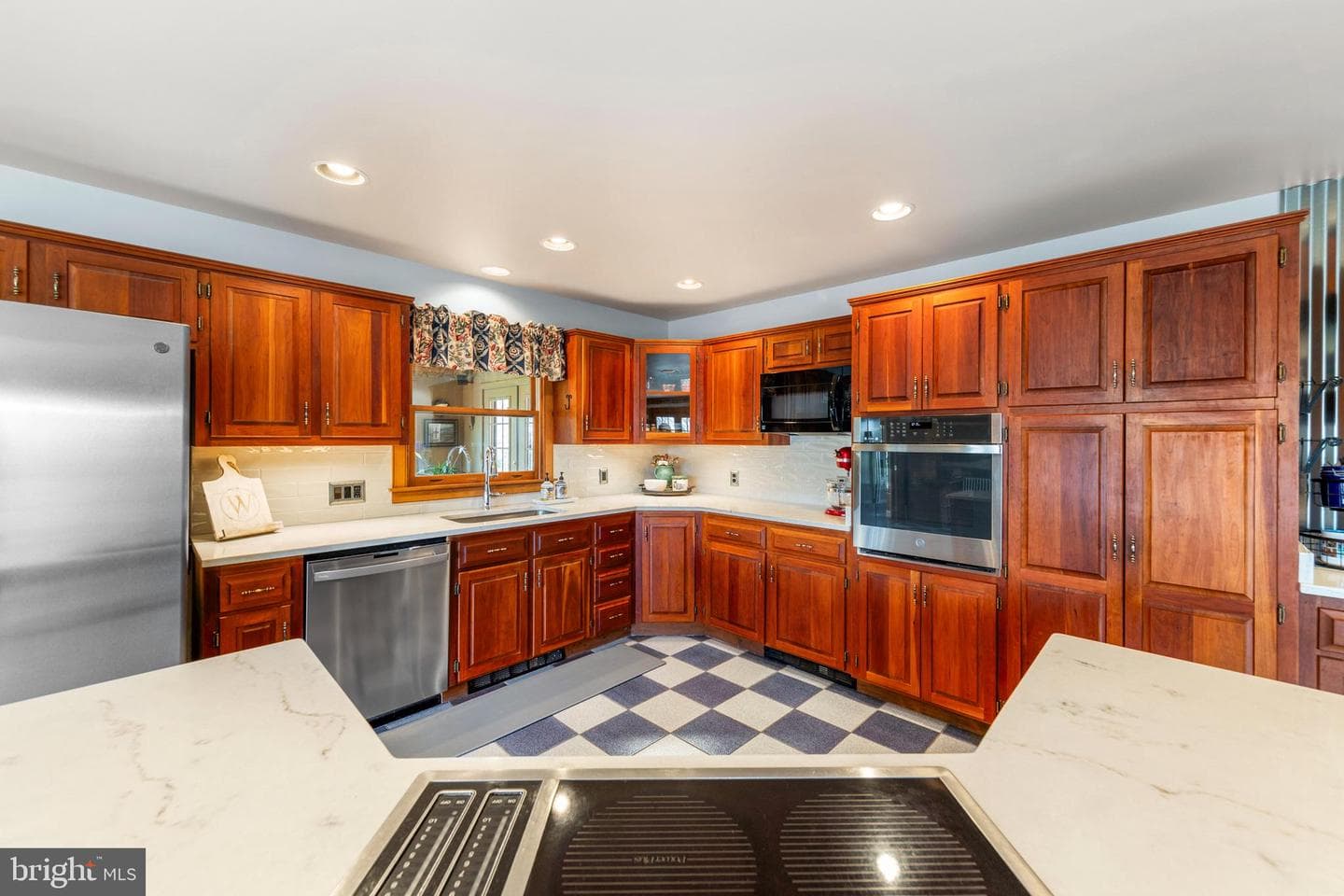 1460 Pitcock Lane photo 18