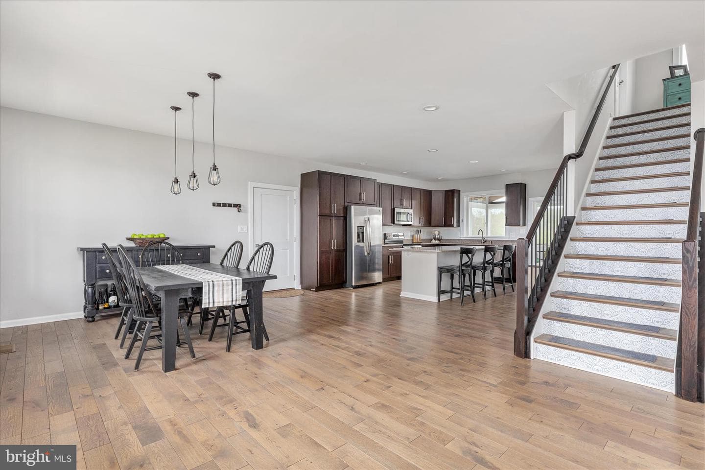 230 Conifer Lane photo 3