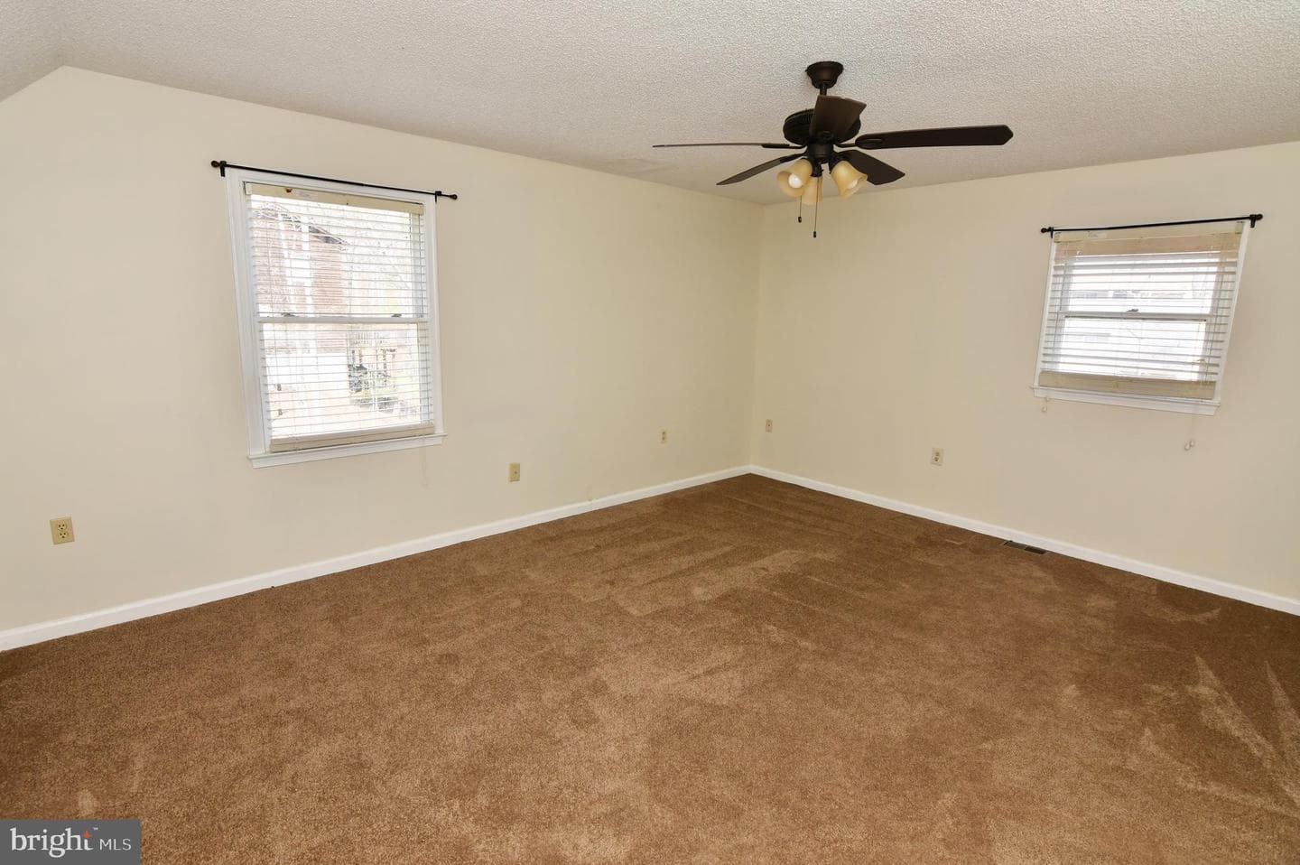 128 - 130 Dogwood Drive photo 41