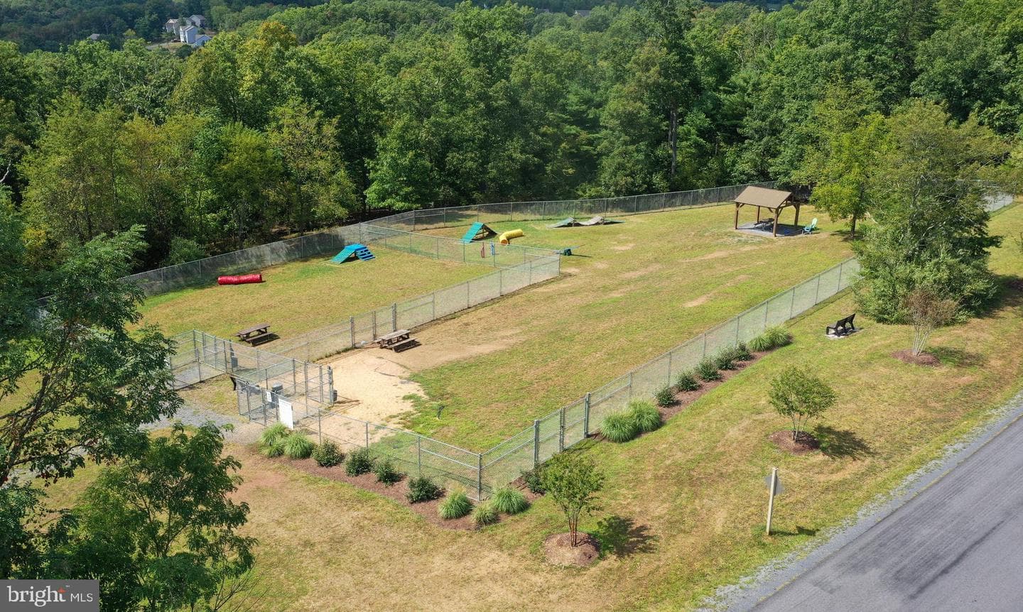 128 - 130 Dogwood Drive photo 62