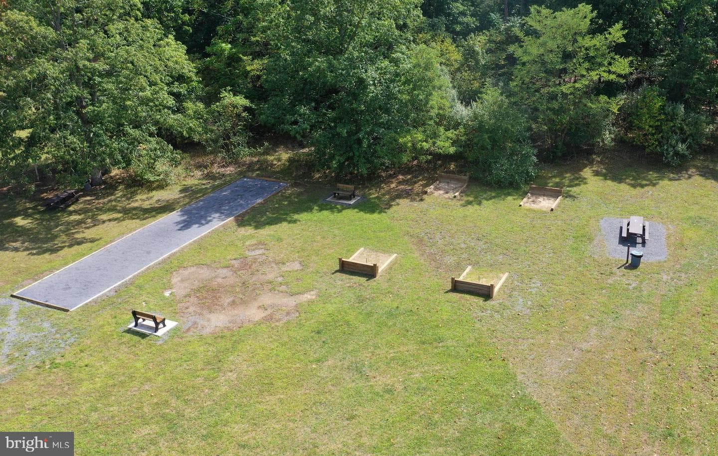 128 - 130 Dogwood Drive photo 64