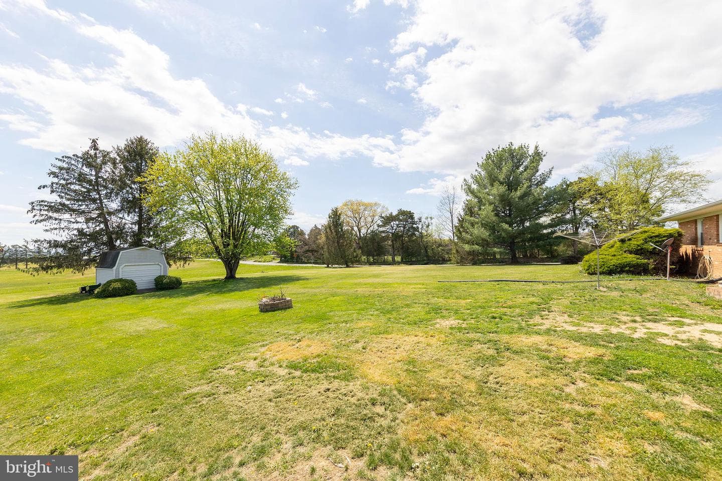 100 Virginia Drive photo 38