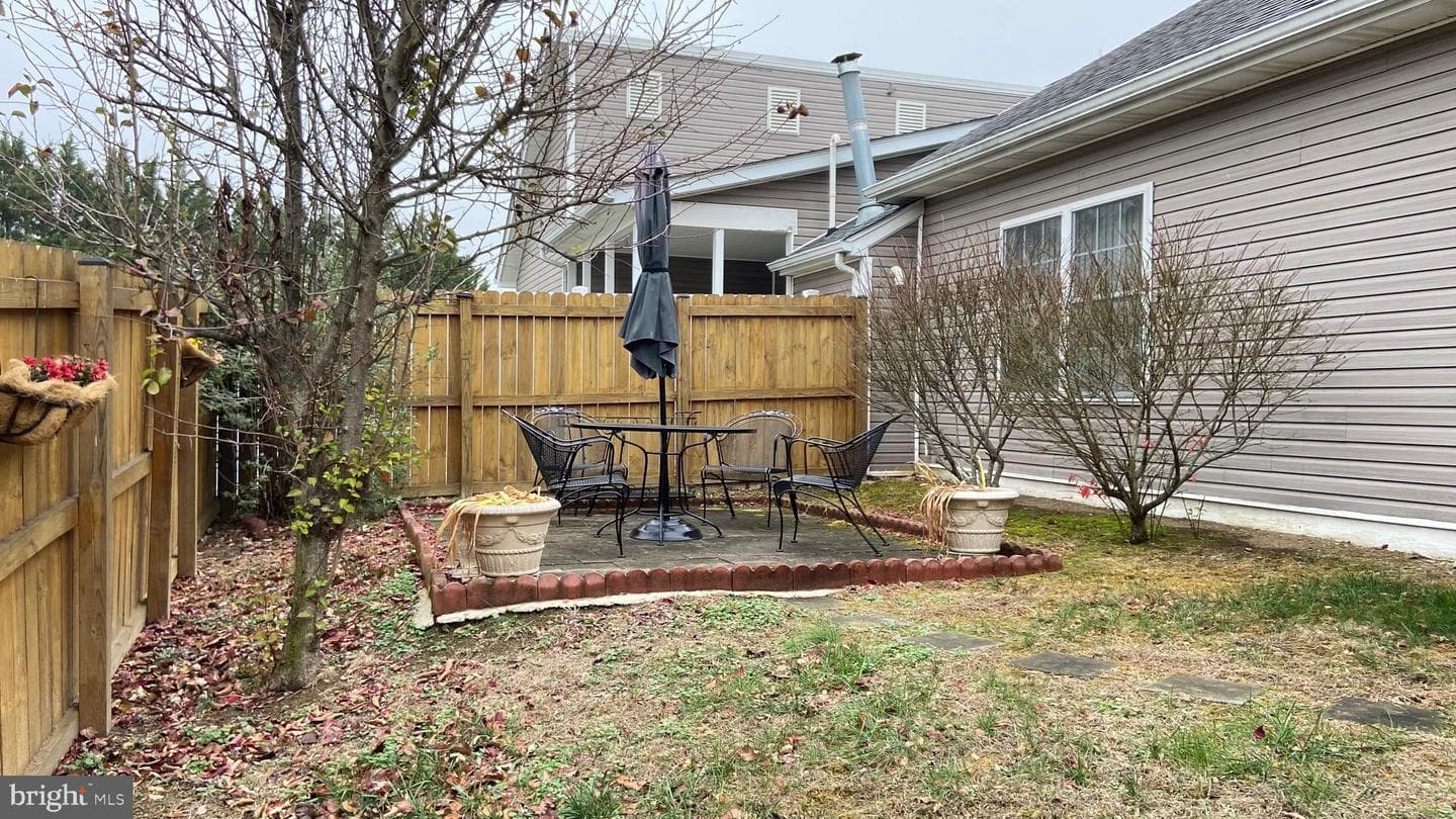122 Bayberry photo 23