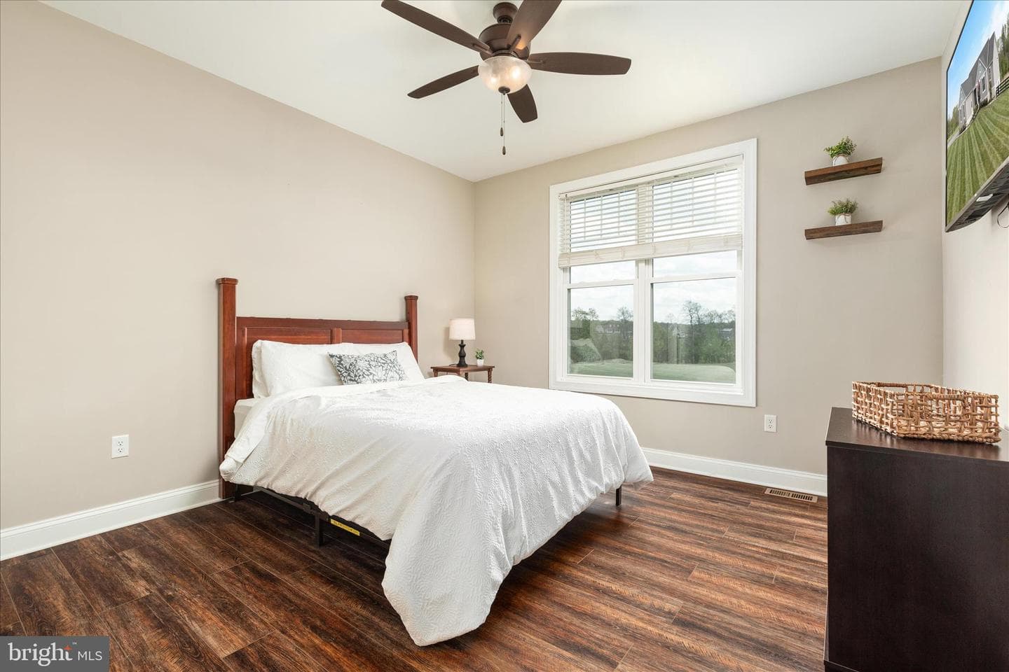 1015 Redbud photo 21