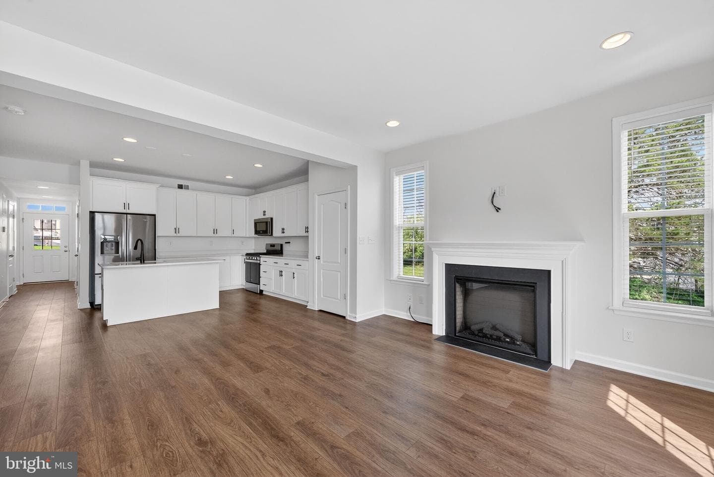 154 Copeley Circle photo 5