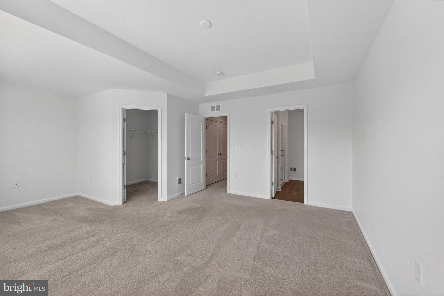154 Copeley Circle photo 9