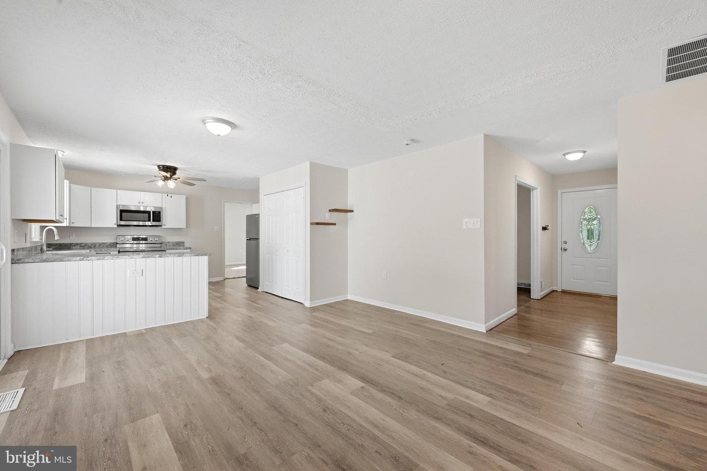 112 Lane Street photo 13