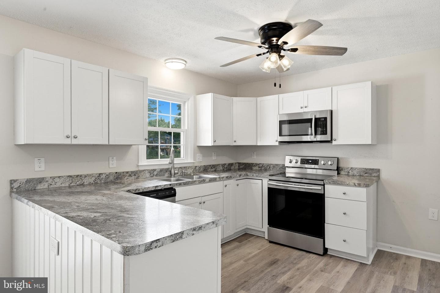 112 Lane Street photo 16