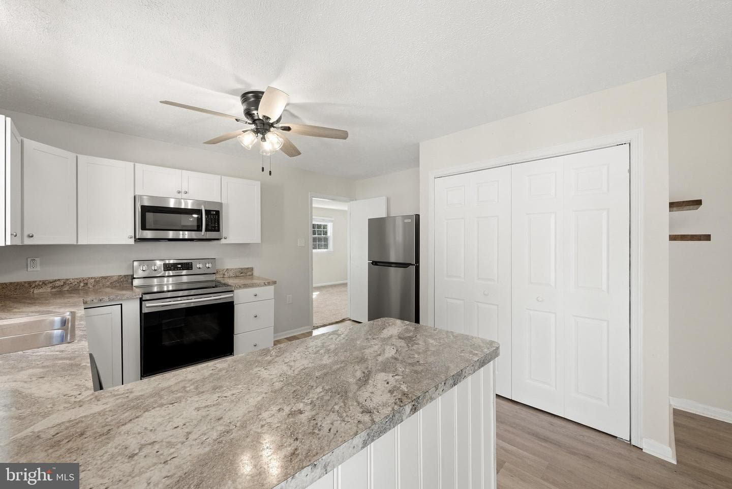 112 Lane Street photo 17