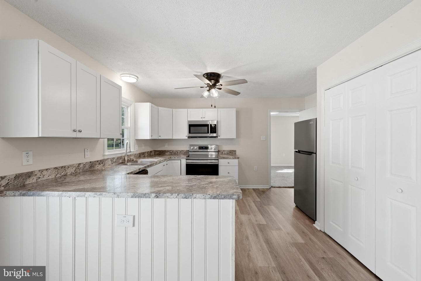 112 Lane Street photo 18
