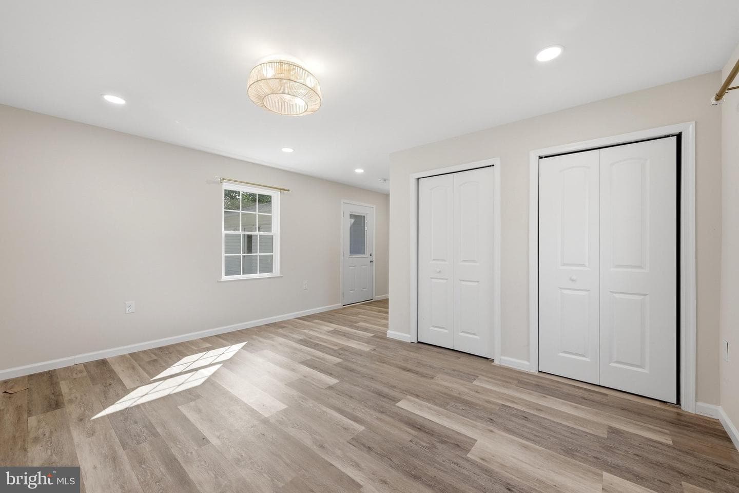 112 Lane Street photo 25