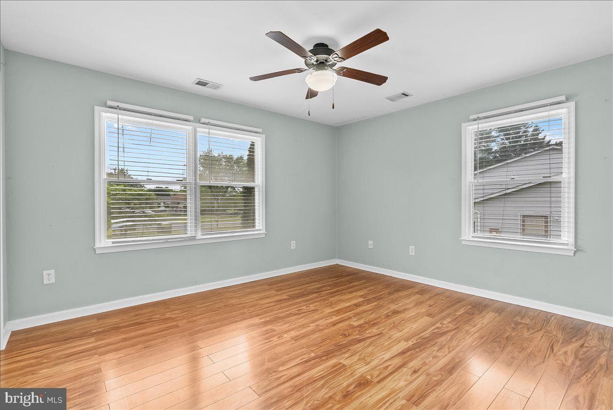 201 Nightingale Avenue photo 19