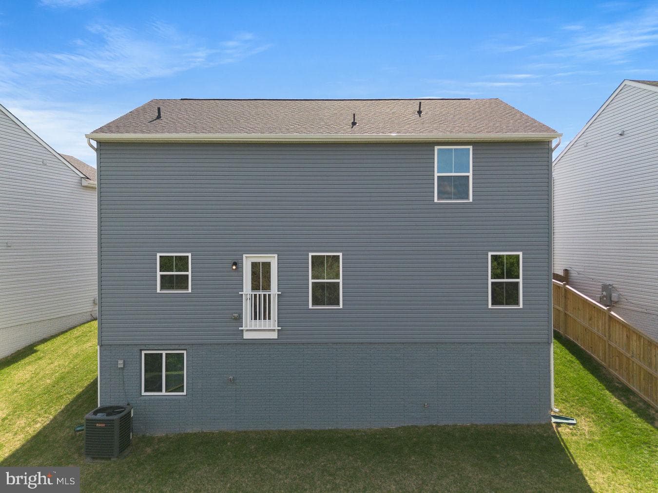 145 Dursley Cir photo 27
