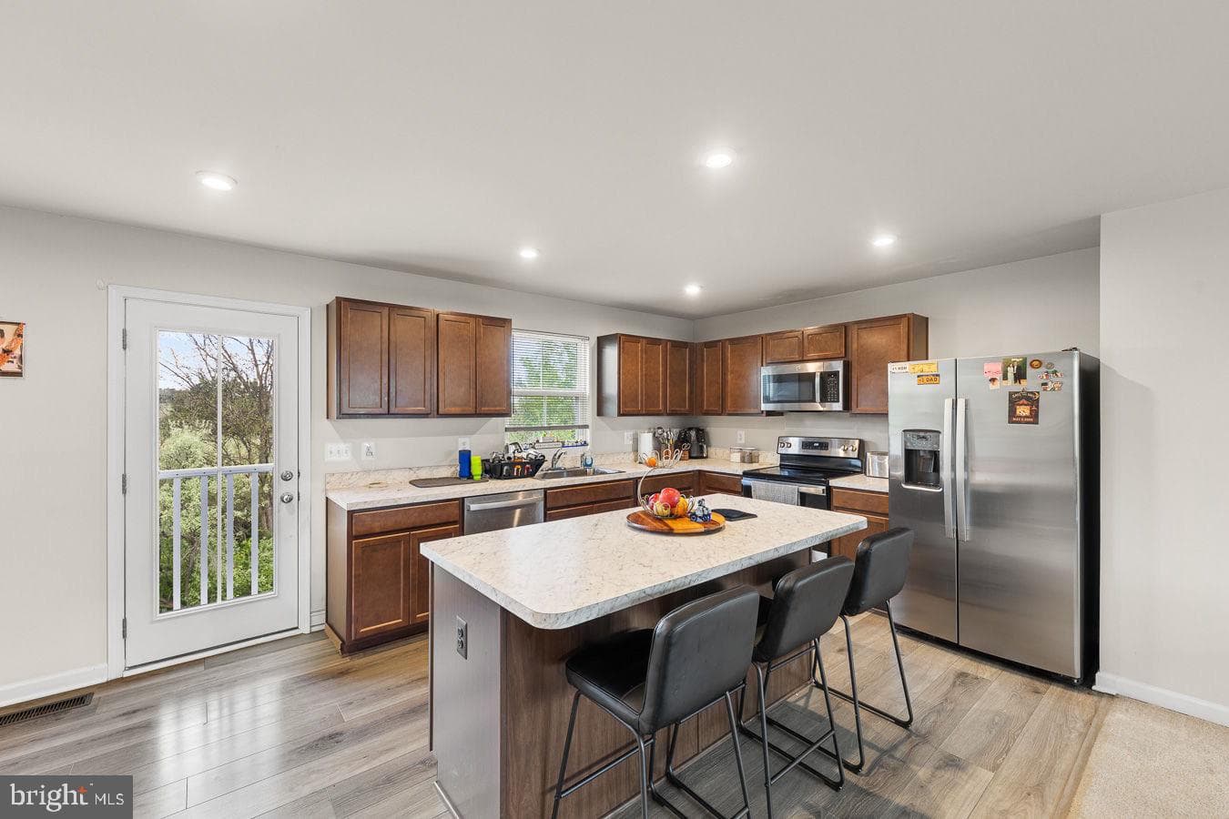 145 Dursley Cir photo 4
