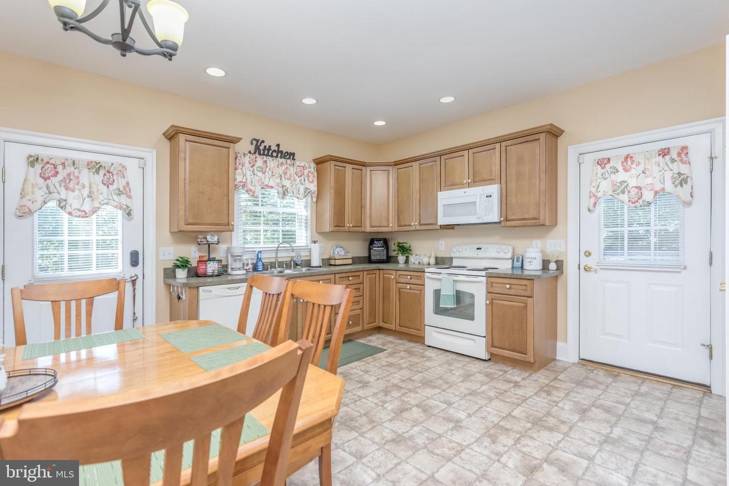 181 Ridings Mill Road photo 41