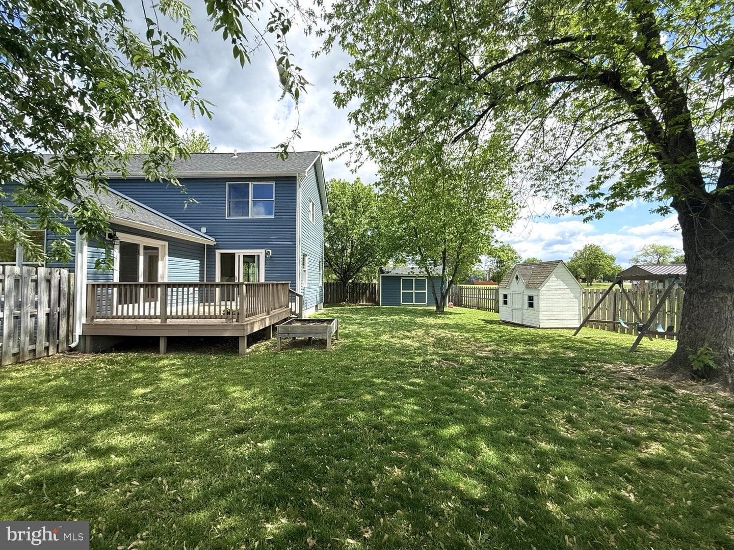 101 Southdown Circle photo 13