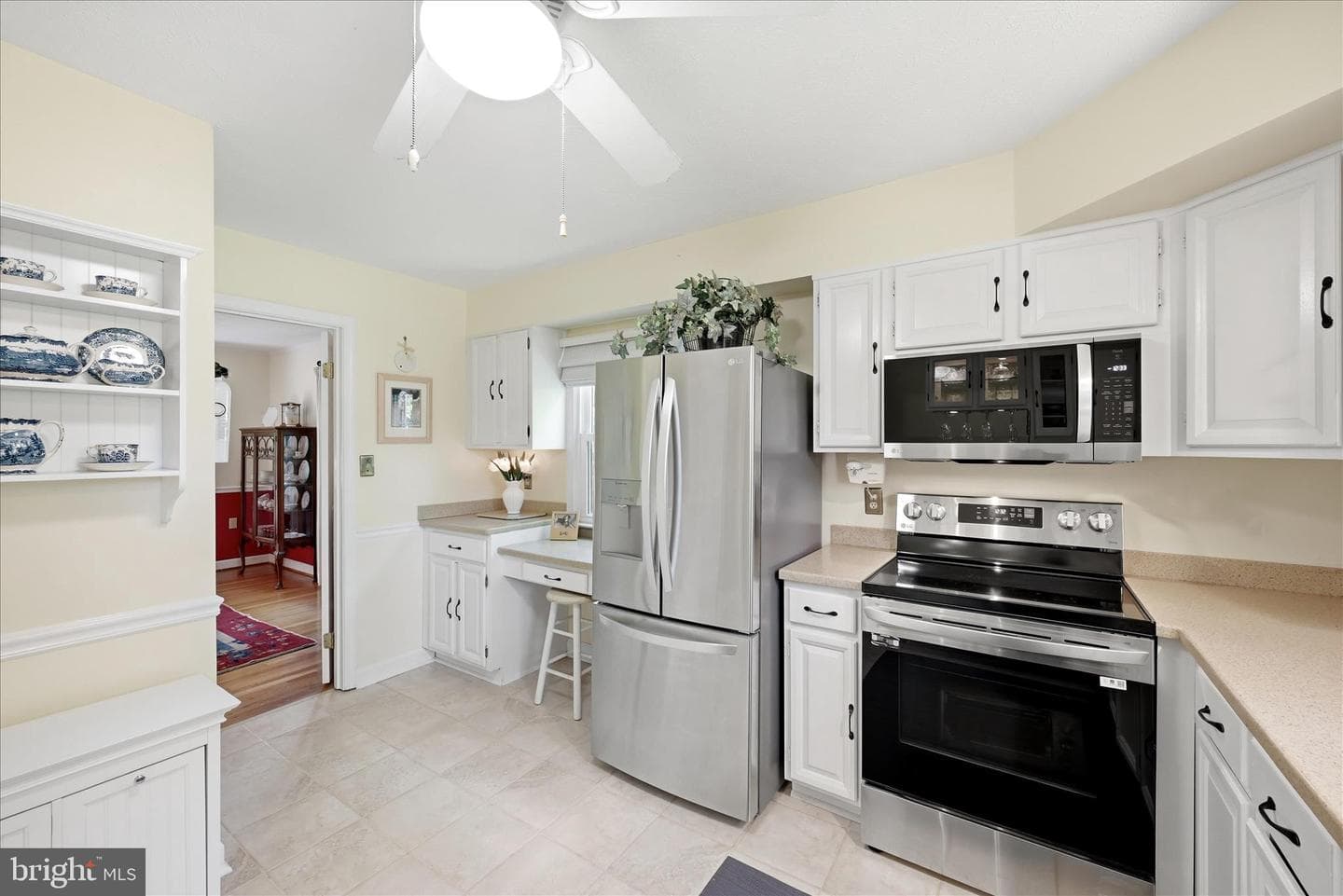 314 Greenfield Avenue photo 32
