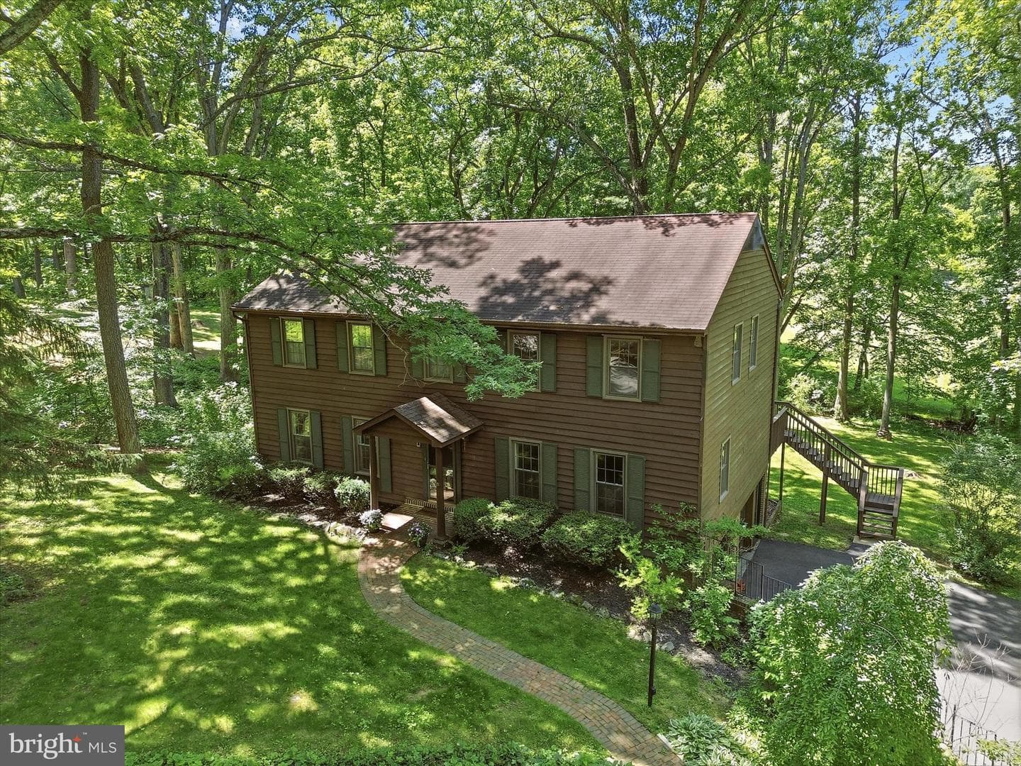 314 Greenfield Avenue photo 55