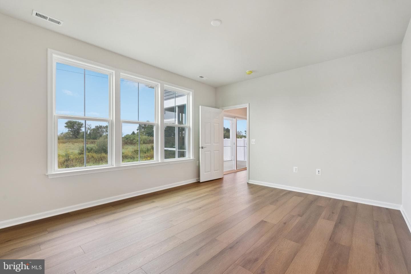 104 Zinnia Lane photo 11