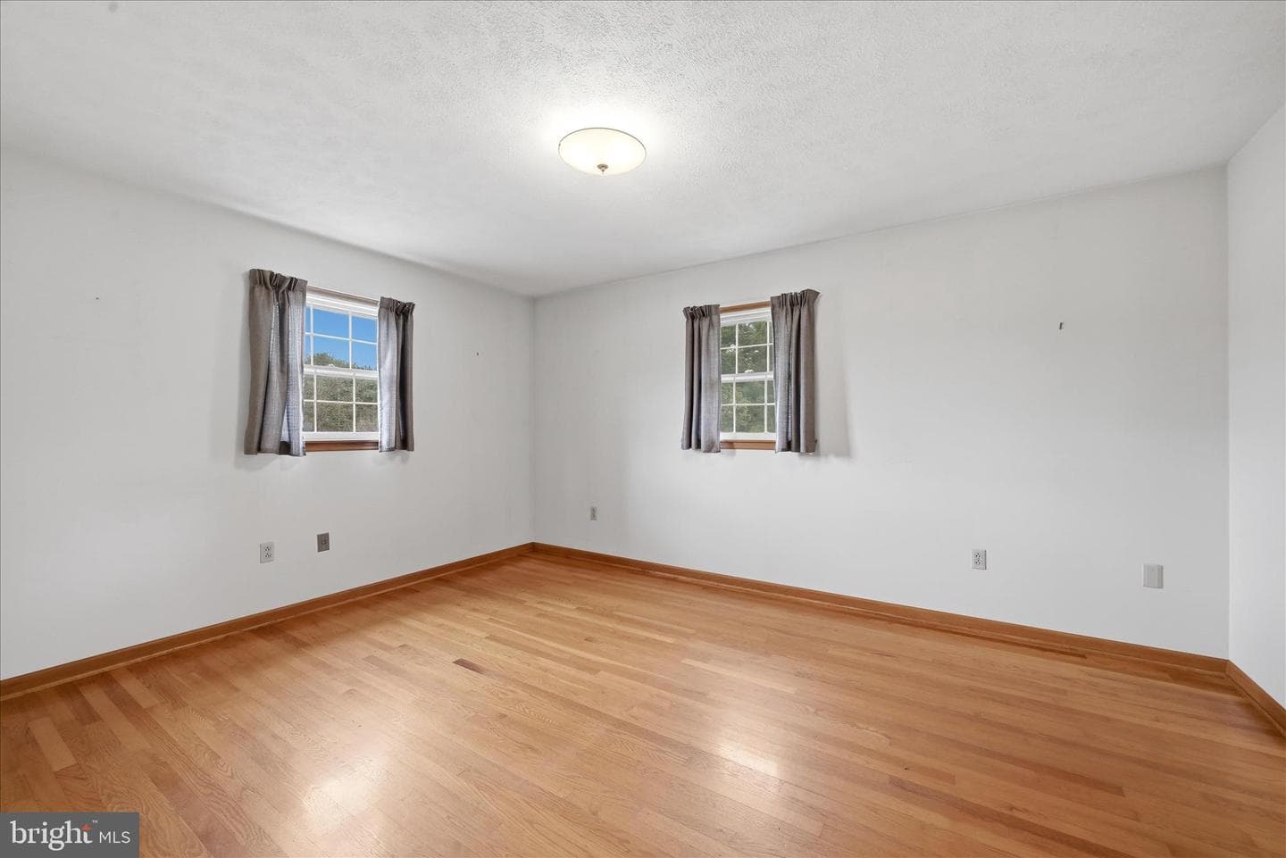 103 Cambridge Place photo 29