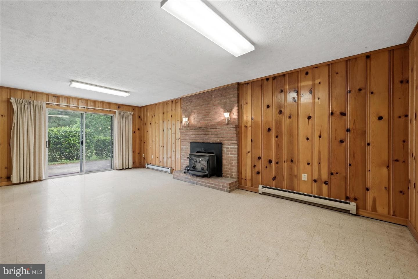 103 Cambridge Place photo 42