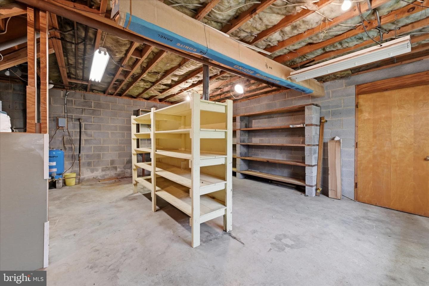 103 Cambridge Place photo 46