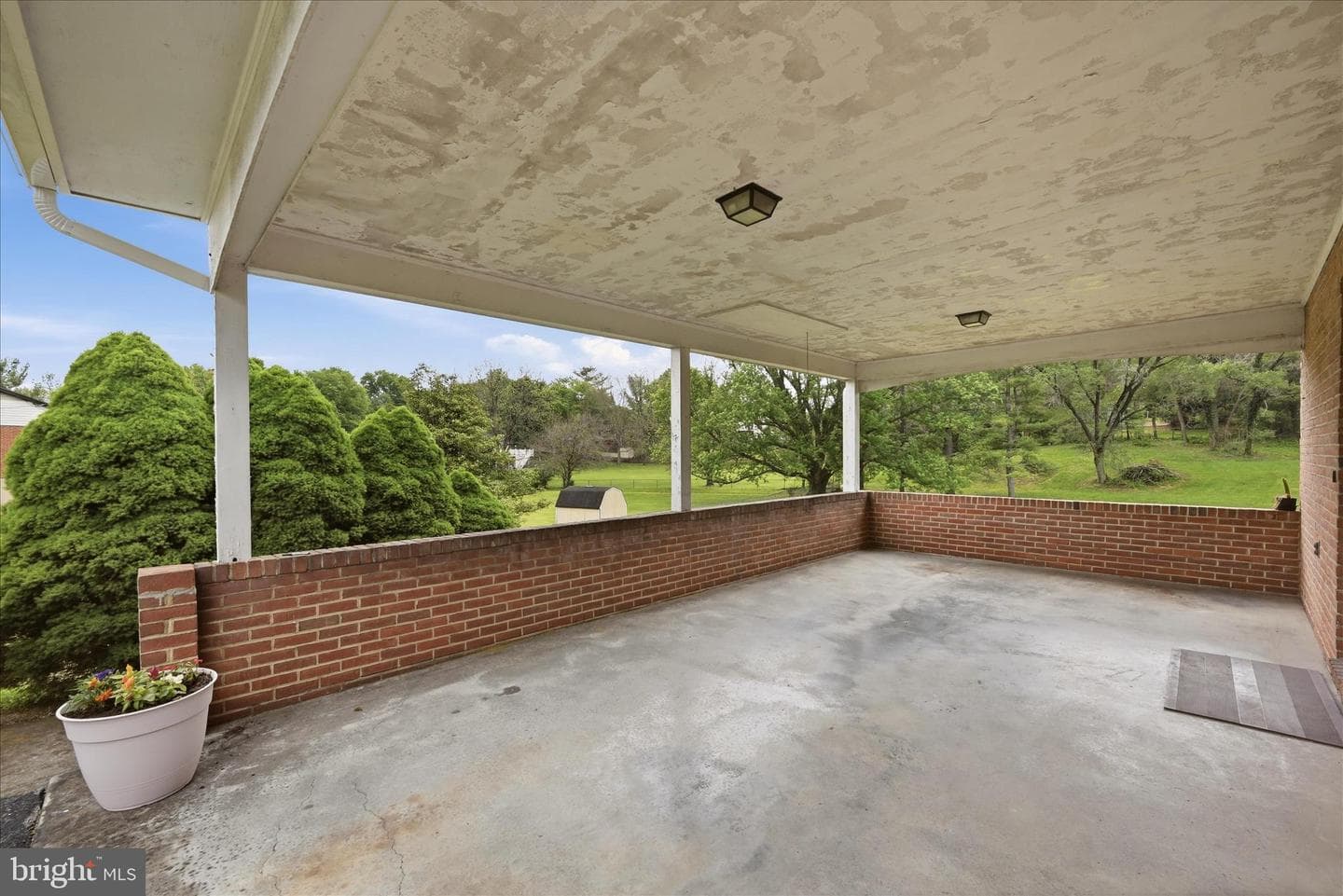 103 Cambridge Place photo 50