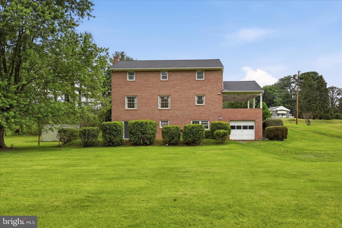 103 Cambridge Place photo 55