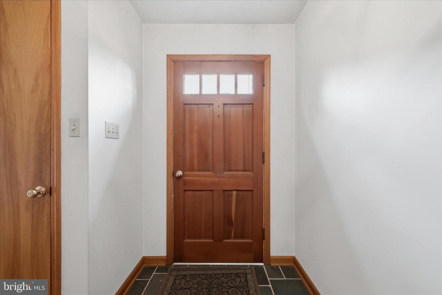 103 Cambridge Place photo 9
